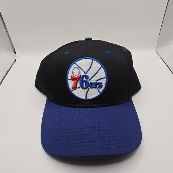 PHILADELPHIA 76ers Hat '47 BRAND Embroidered Cap Snapback Black & Blue - Picture 1 of 3